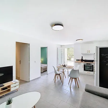 Havre De Paix Entre Nature Et Mer, T2 Refait A Neuf, Climatise, Ideal Pour 4! - Fr-1-770-18 Apartment